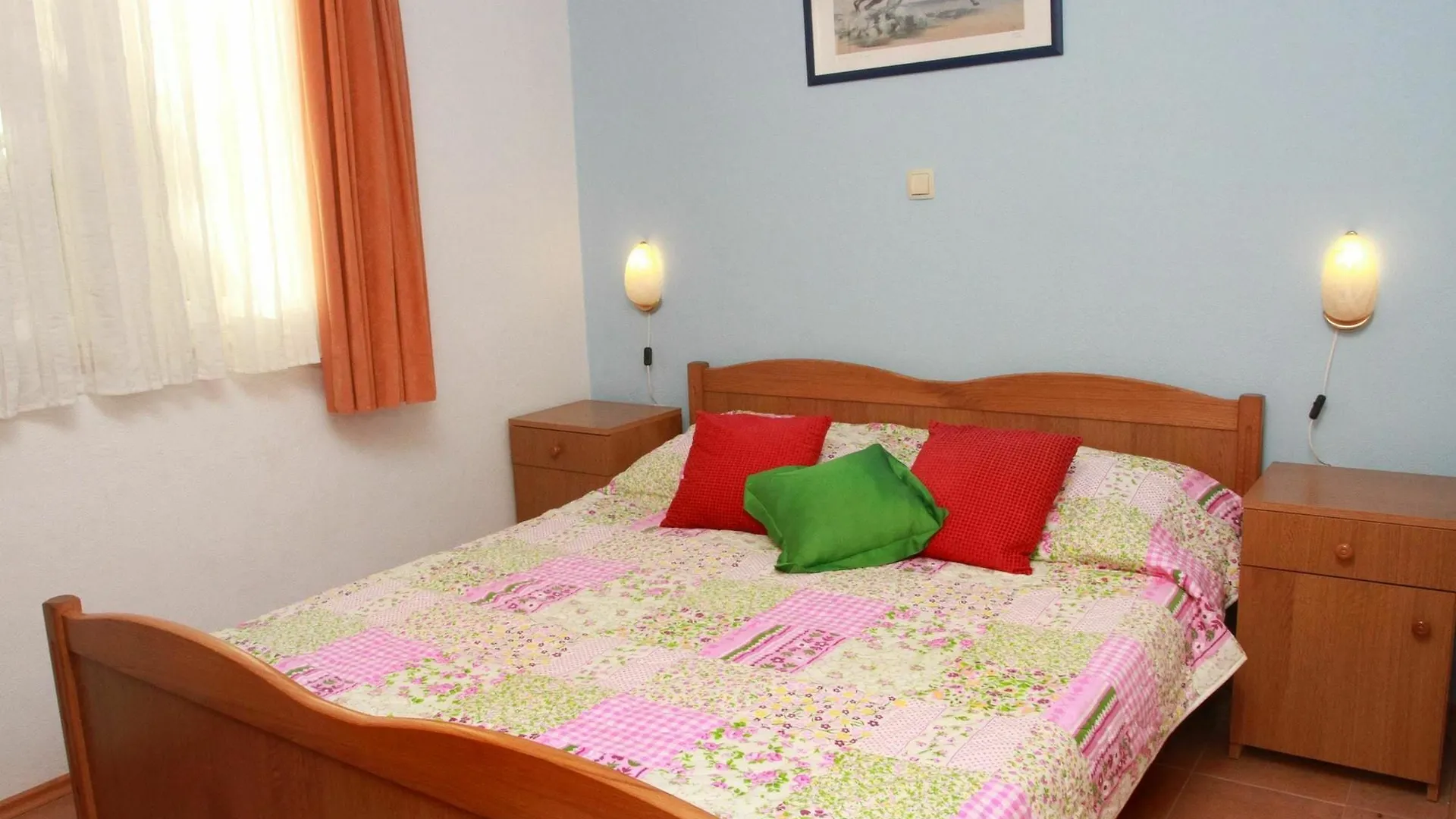 Apartment With One Bedroom In Okrug Gornji, With Wonderful Sea View, E